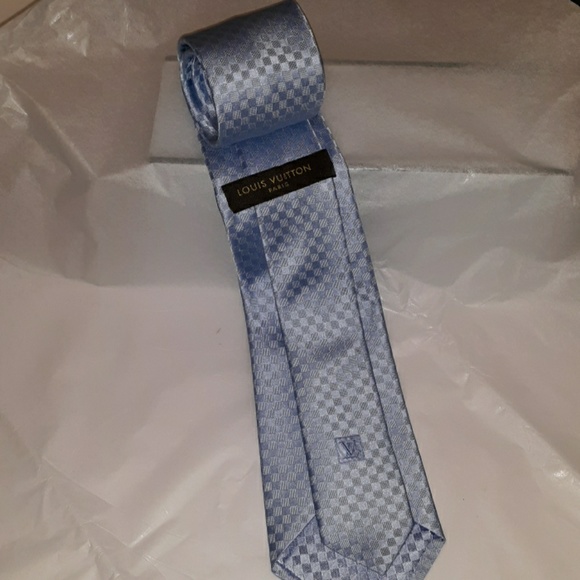 ⛔SOLD⛔💯 AUTHENTIC LOUIS VUITTON NECKTIE - Picture 6 of 6